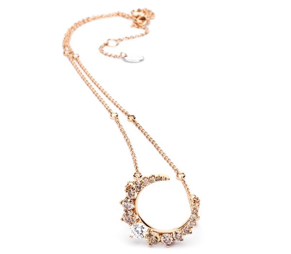 Collar de oro rosa con brillantes brown y brillante blanco - Rabat